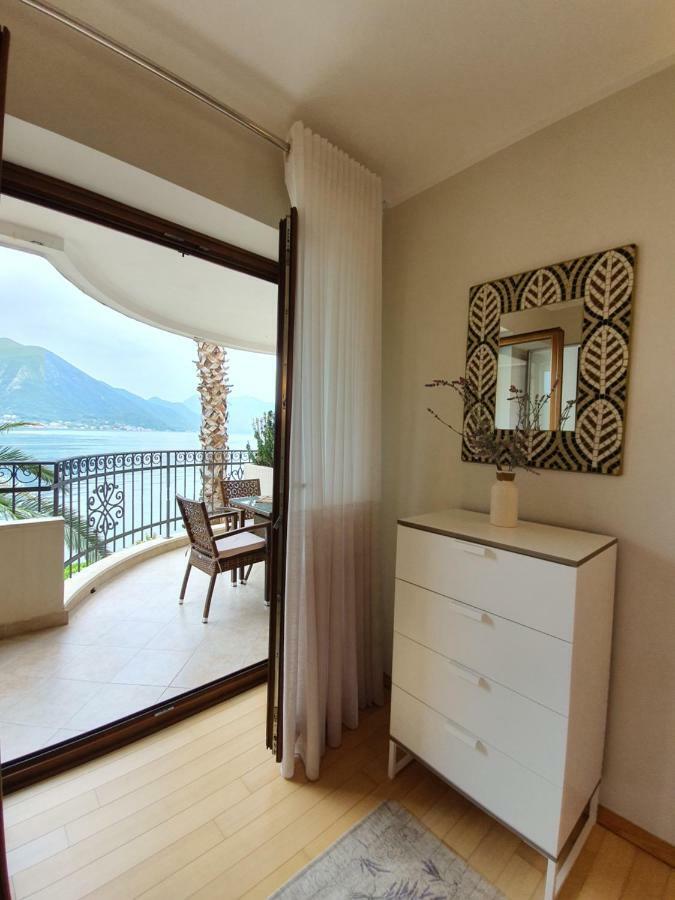 Apartment Maniva โกตอร์ ห้อง รูปภาพ