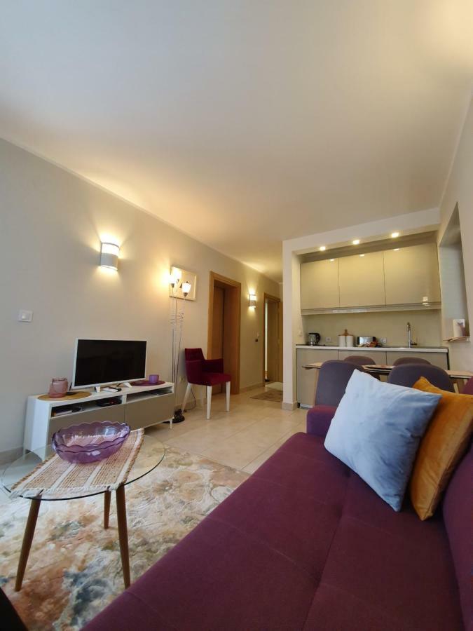 Apartment Maniva โกตอร์ ห้อง รูปภาพ